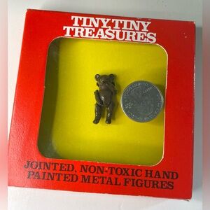 Vintage Tiny Treasures Brown Bear Figurine